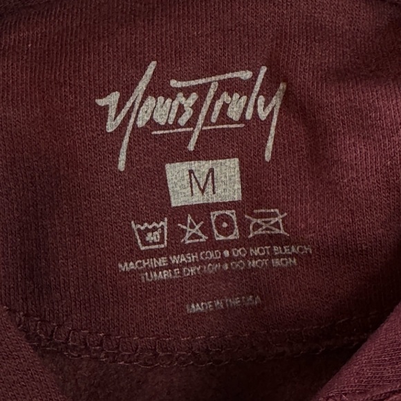 Yours Truly “777” Hoodie 👼✨Angel Numbers. Rare. Phora
Size M - Picture 4 of 5